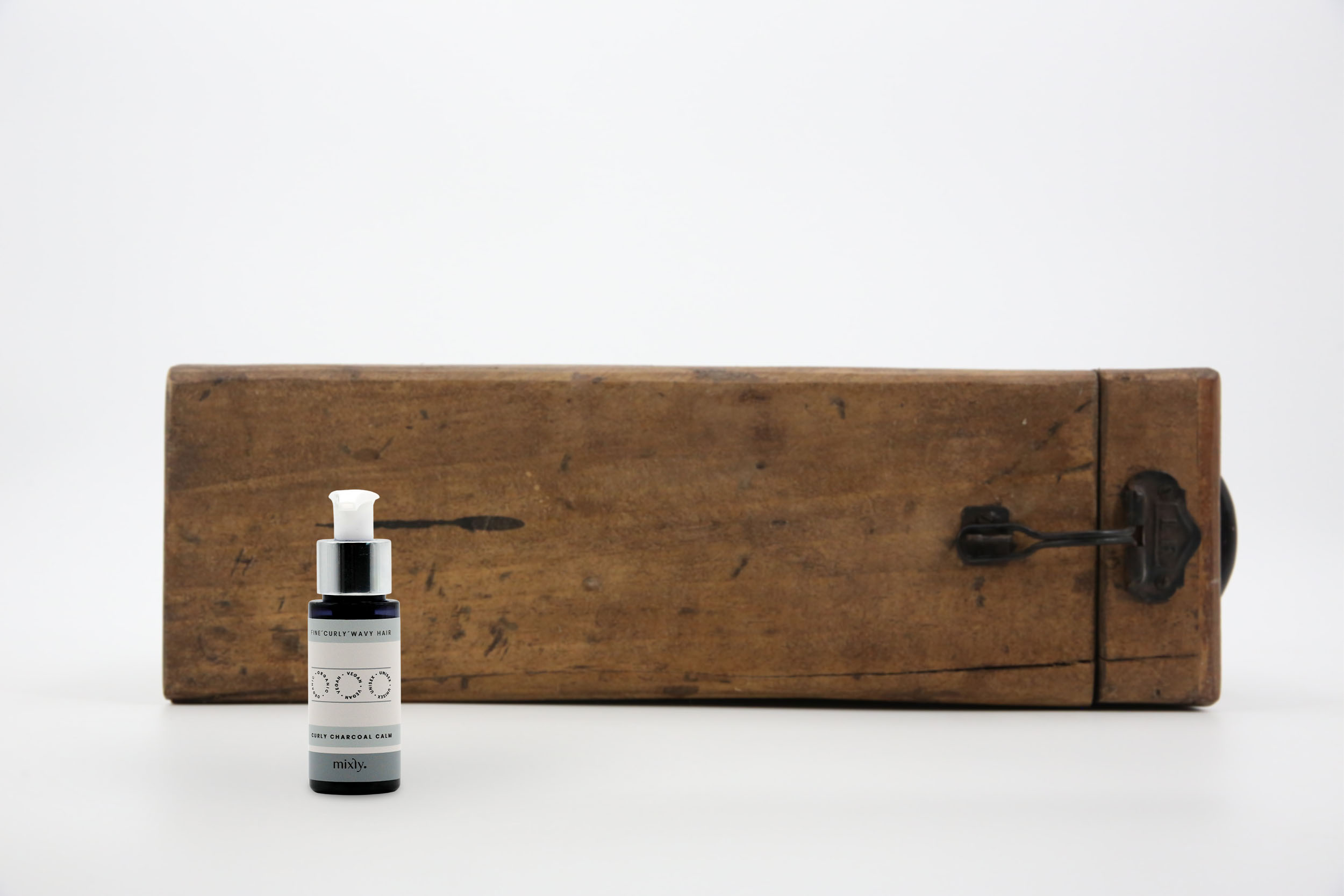 Mixly Curly Charcoal Calm Shampoo 50 ml. - Billede 2